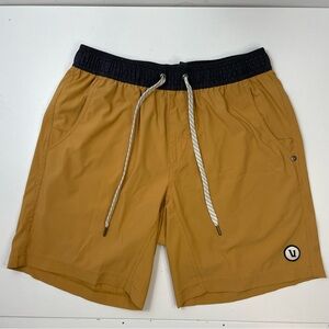 Vuori Men's Kore 7" Short Athleisure Size S mustard colorway